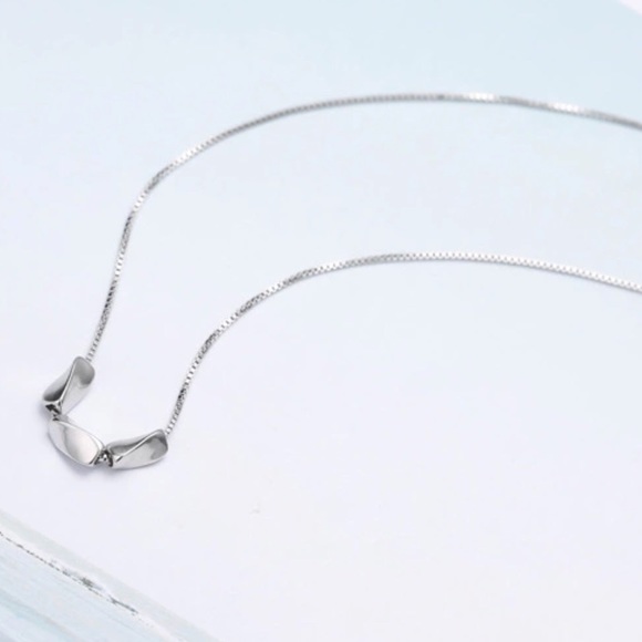 Sterling Silver (925) Sliding Bead Necklace - Picture 5 of 8